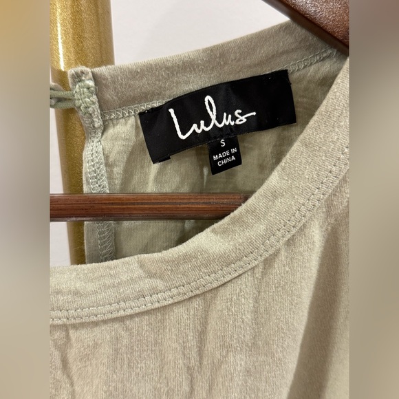 LULUβS β’ Olive Green Romper - Picture 4 of 7